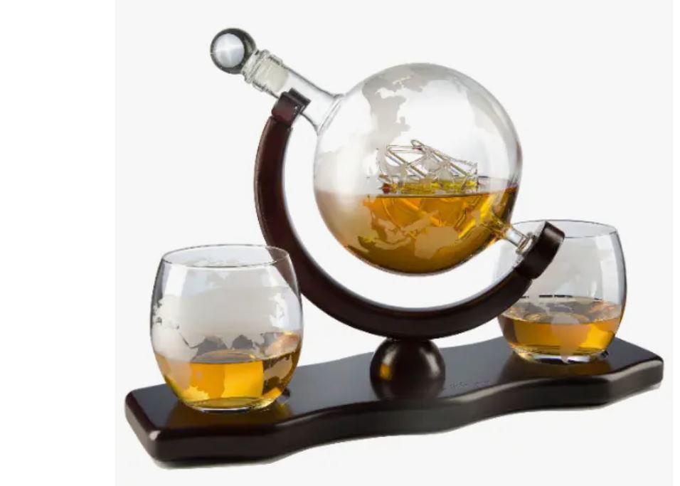 Globe Decanter with 2 Glasses