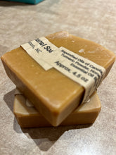 Load image into Gallery viewer, Just Natural Soap (Turmeric &amp; Honey)
