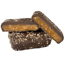 Load image into Gallery viewer, Griff&#39;s Pecan Toffee - 2oz
